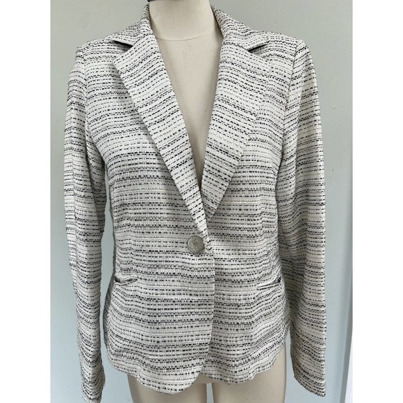 CAbi Style #505 Static Tweed Blazer White Black Size 8 One Button Lightweight - Picture 4 of 10
